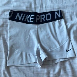 Nike Women's Nike Pro 3" Shorts